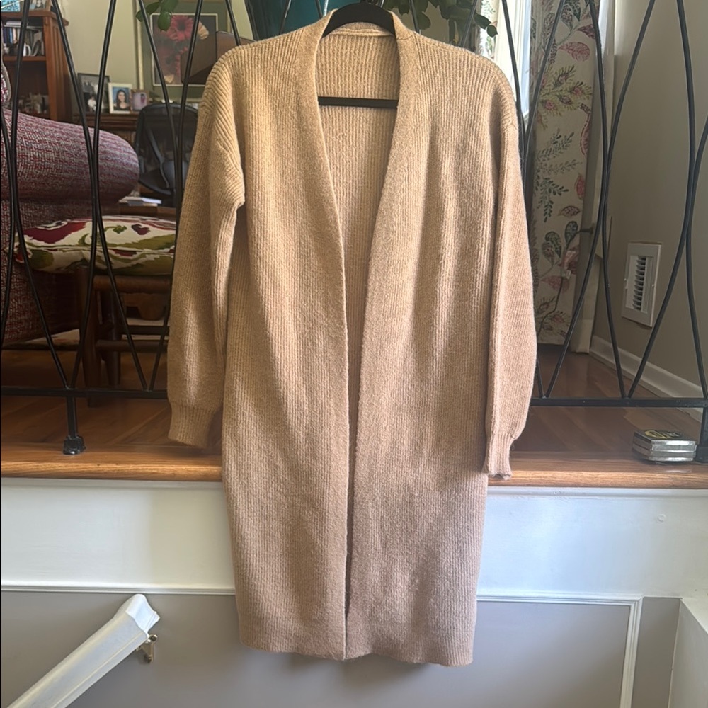 Chic Tan Cardigan Sweater with Ribbed Cuffs